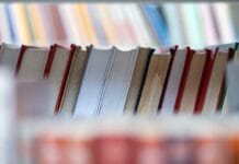 Od tempery do akrylu – ewolucja malarskich technik