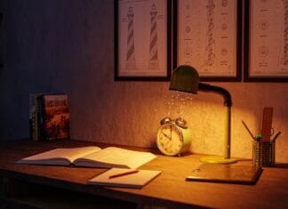 Kultura czytania w erze smartfonów – czy Polacy jeszcze czytają?