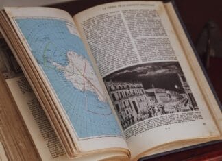 Tadeusz Różewicz – Między Słowem a Milczeniem