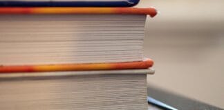 Biżuteria ludowa z Podhala – od krzyżyka do korali