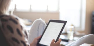 Jak zdecydować się na książkę? Sięgnij po darmowe ebooki